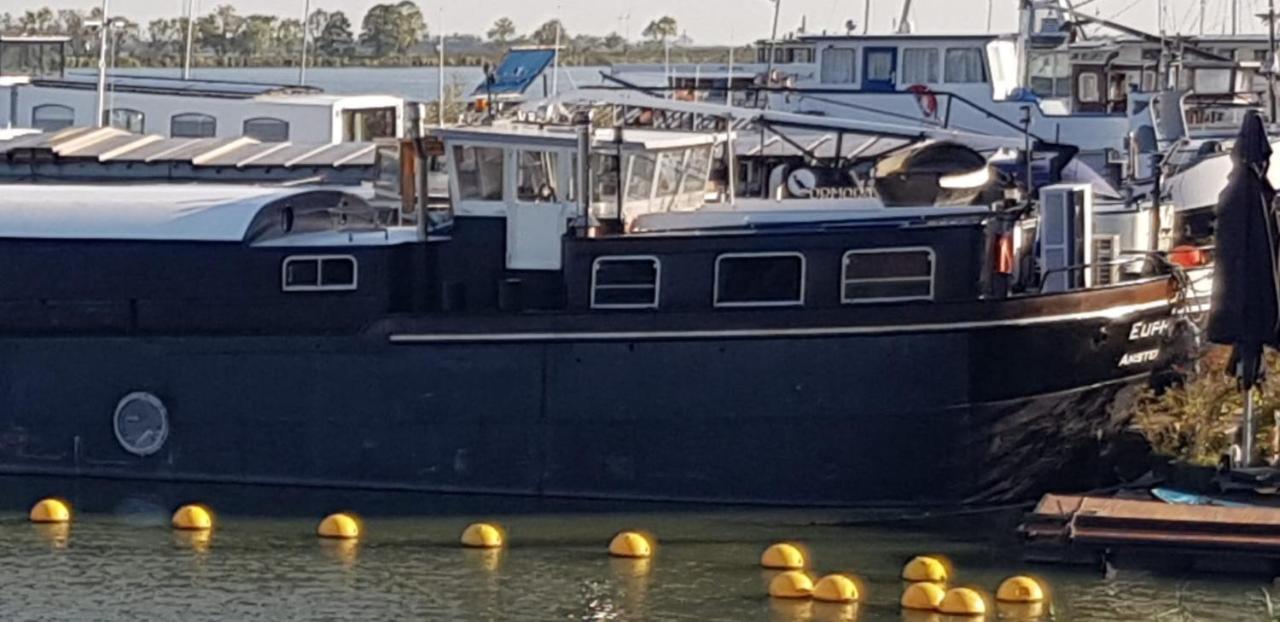 Euphrate Houseboat Hotel Amsterdam Ngoại thất bức ảnh